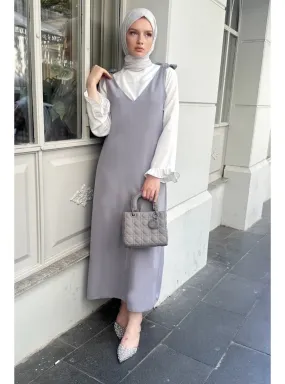 Colorless - Modest Dress