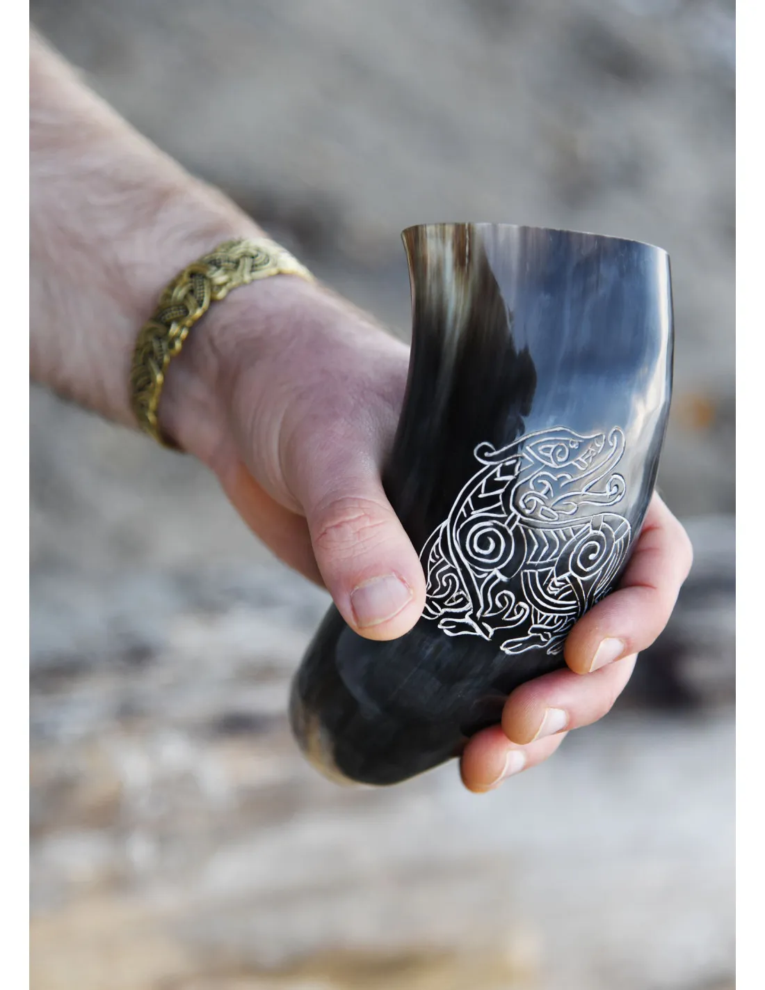 Corne de dragon viking avec support (200-300 ml.) ⚔️ Boutique Épées