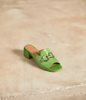 Mules cuir vert bijoux Gisèle