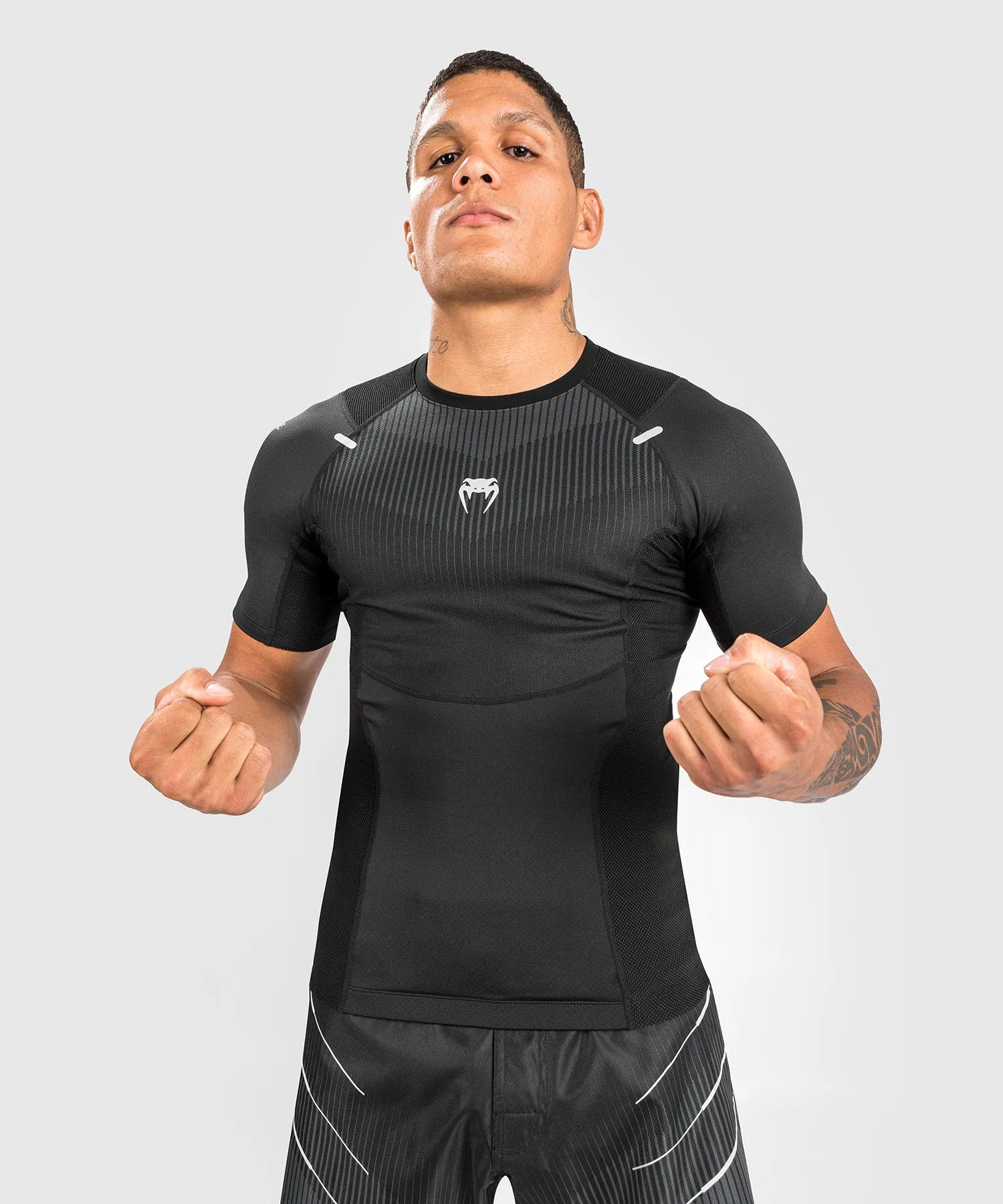 Rashguard Venum Biomecha Manches Courtes - Noir/Gris