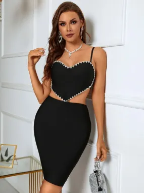 Robe de soirée noire moulante courte à bretelles décolleté en forme de cœur ⋆ Revenge Dress