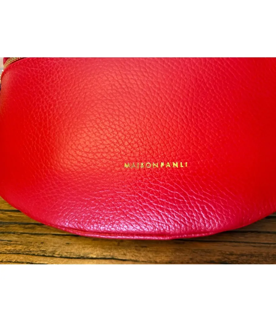 SANTAÏA SAC BANANE BANDOULIERE TENDANCE CUIR VACHETTE GRAINS ROUGE