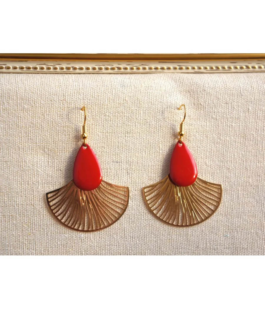 Santaïa boucles d'oreille feuille de ginkgo dorée émail rouge